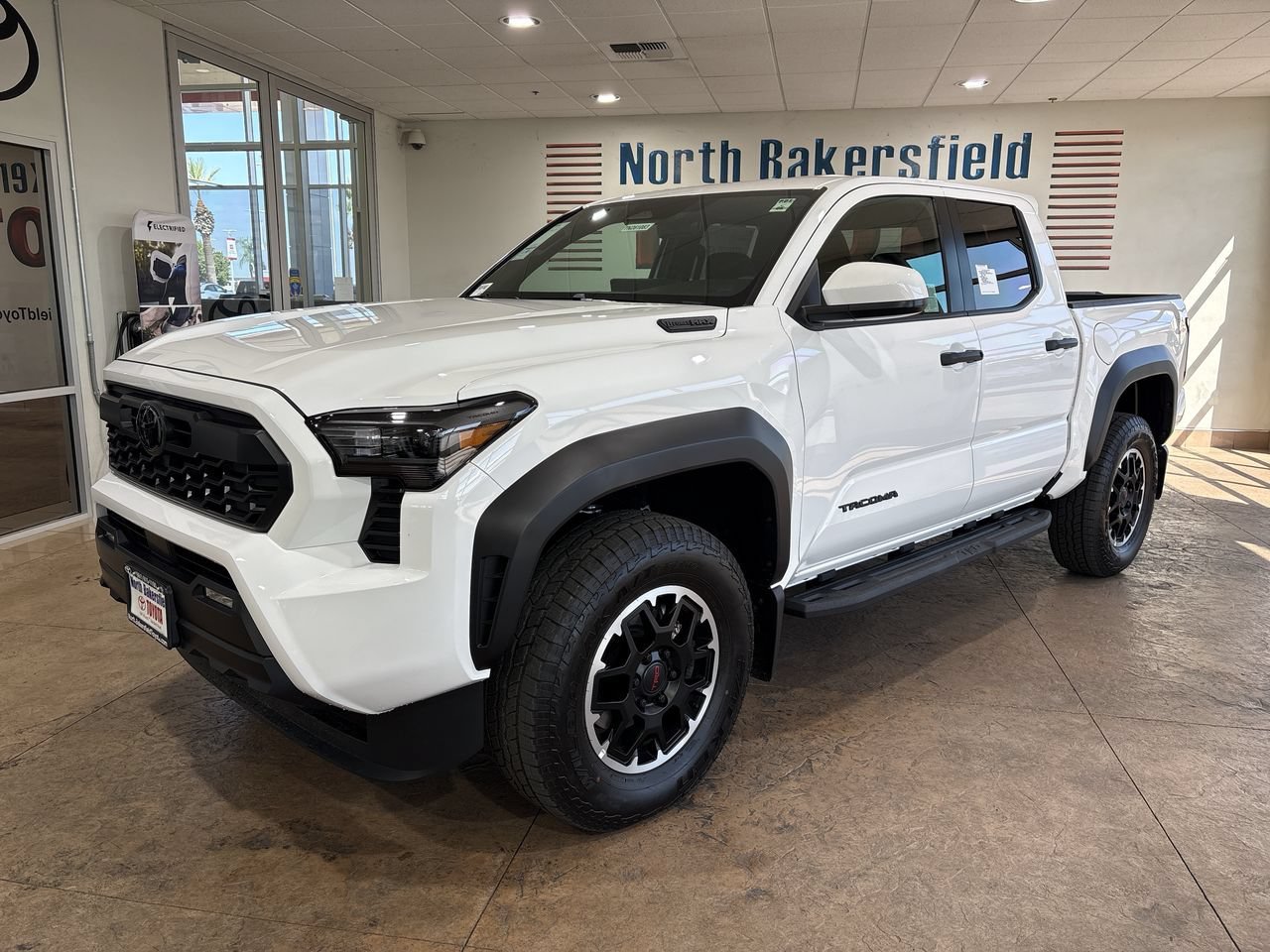 2026 Toyota Tacoma i-FORCE MAX Tacoma TRD Off-Road