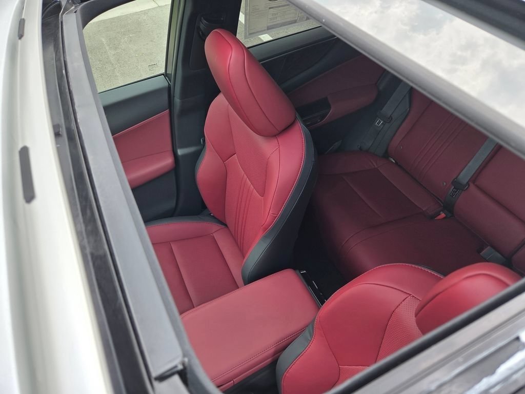 New 2026 Ultra White Lexus PREMIUM image 9