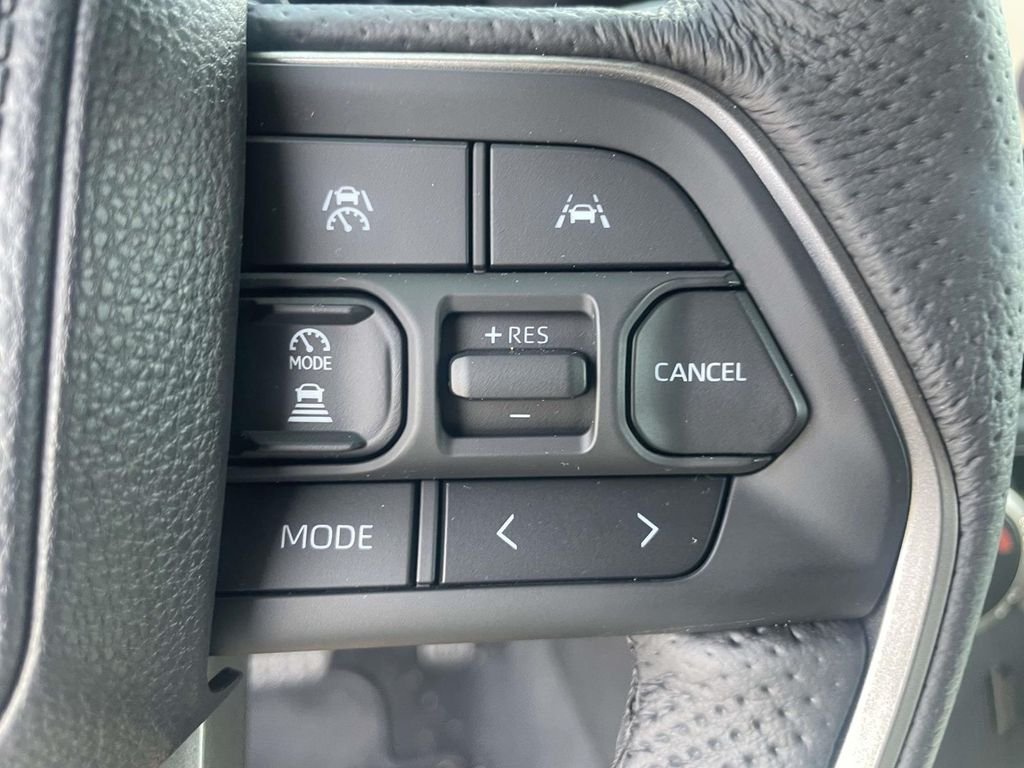 2025 Toyota Tacoma TRD Off Road - Photo 18