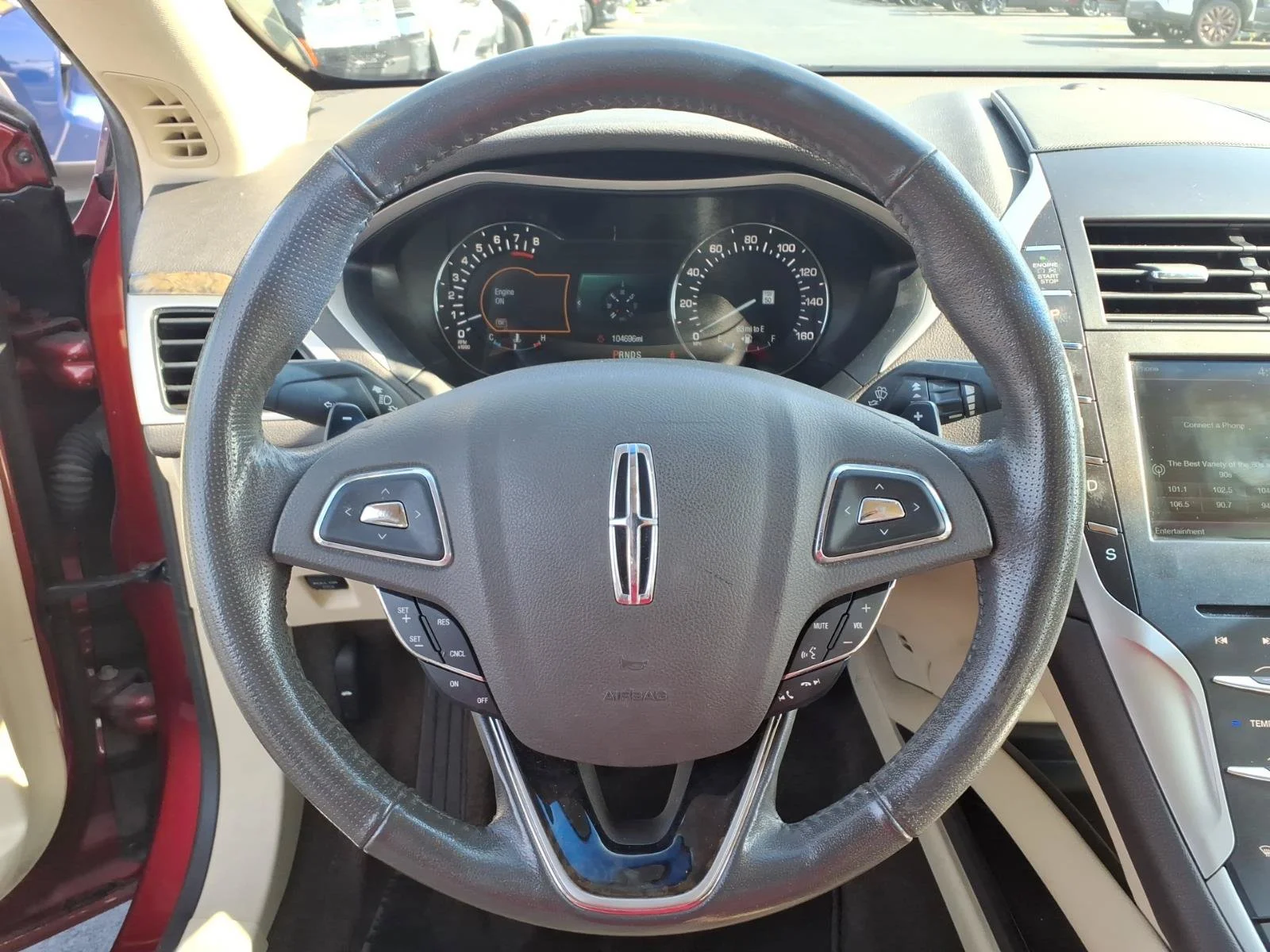 Used 2014 Ruby Red Metallic Lincoln Base image 19