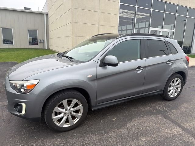 2015 Mitsubishi Outlander Sport 2.0 SE AWC CVT's photo