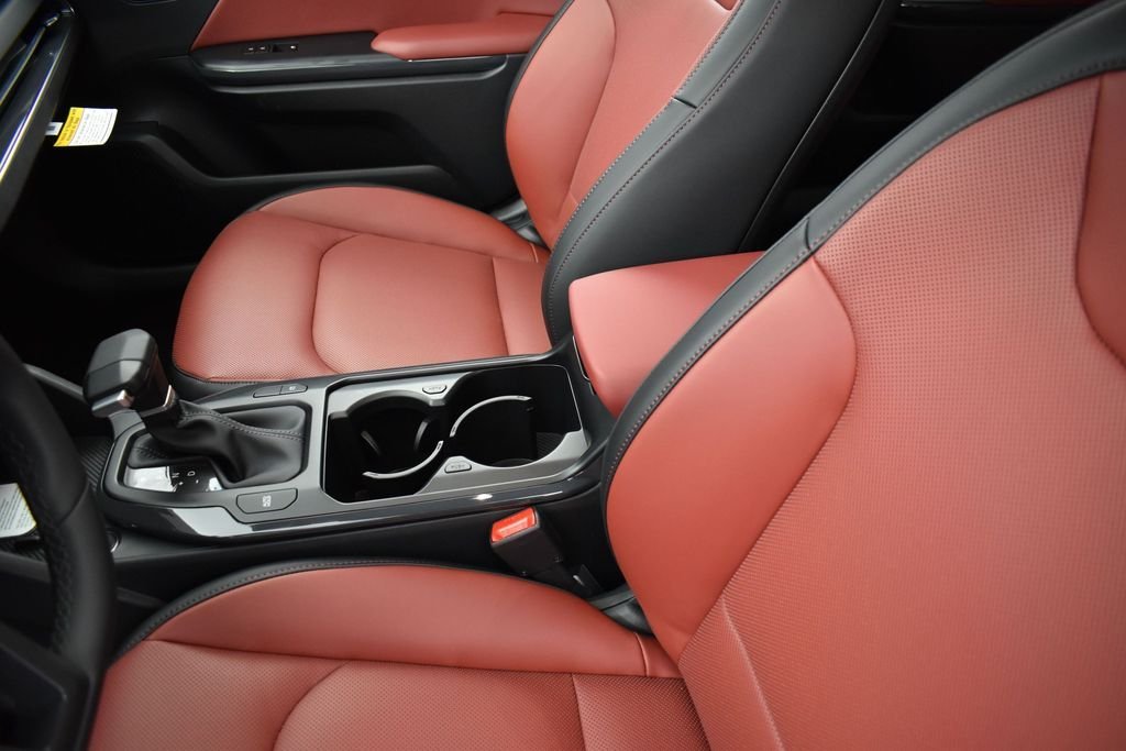 New 2026 Snow White Pearl Kia GT-Line image 9