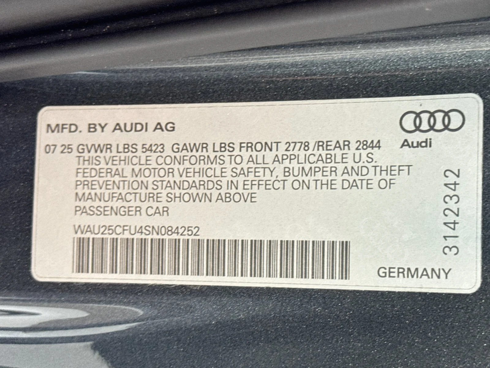 Used 2025 Gray Audi Premium Plus image 28