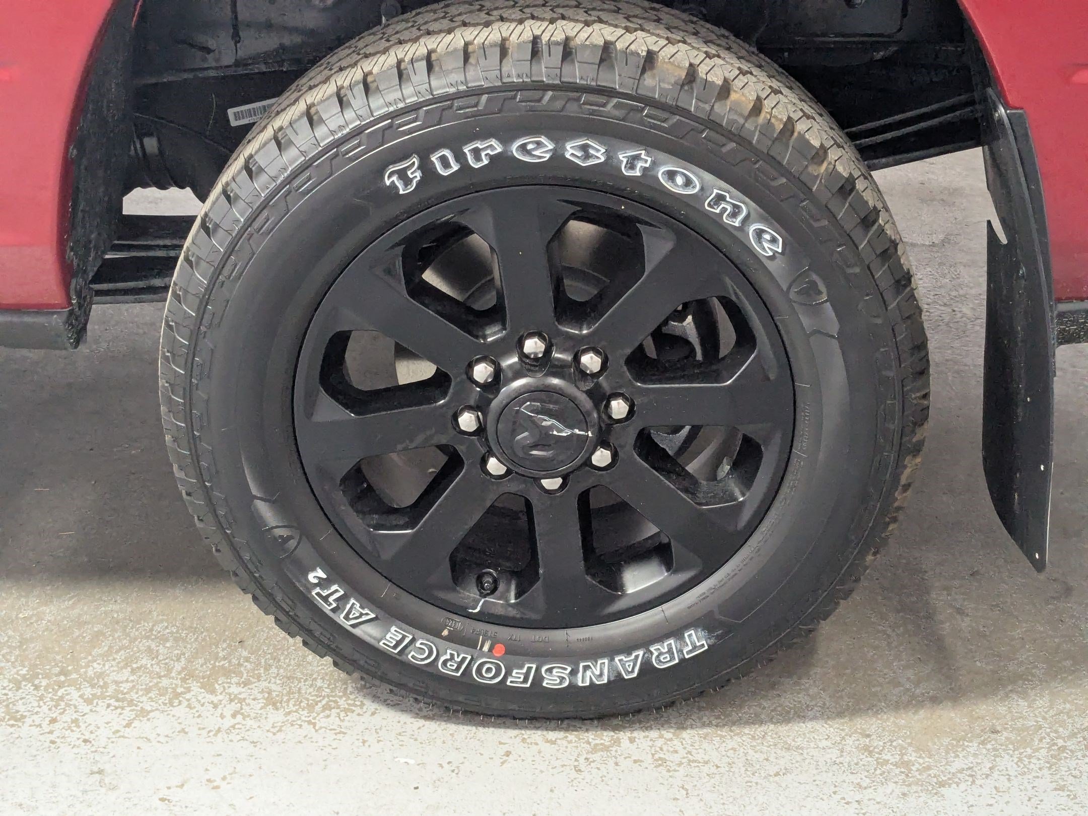 New 2026 Molten Red Pearl-Coat Exterior Paint RAM Laramie image 17