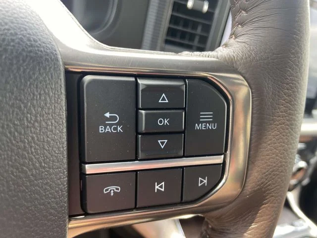 New 2026 Star White Metallic Tri-Coat Ford King Ranch image 17