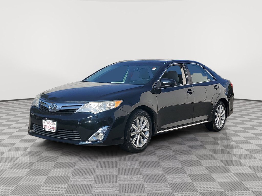 Used 2013 Cosmic Gray Mica Toyota XLE image 2