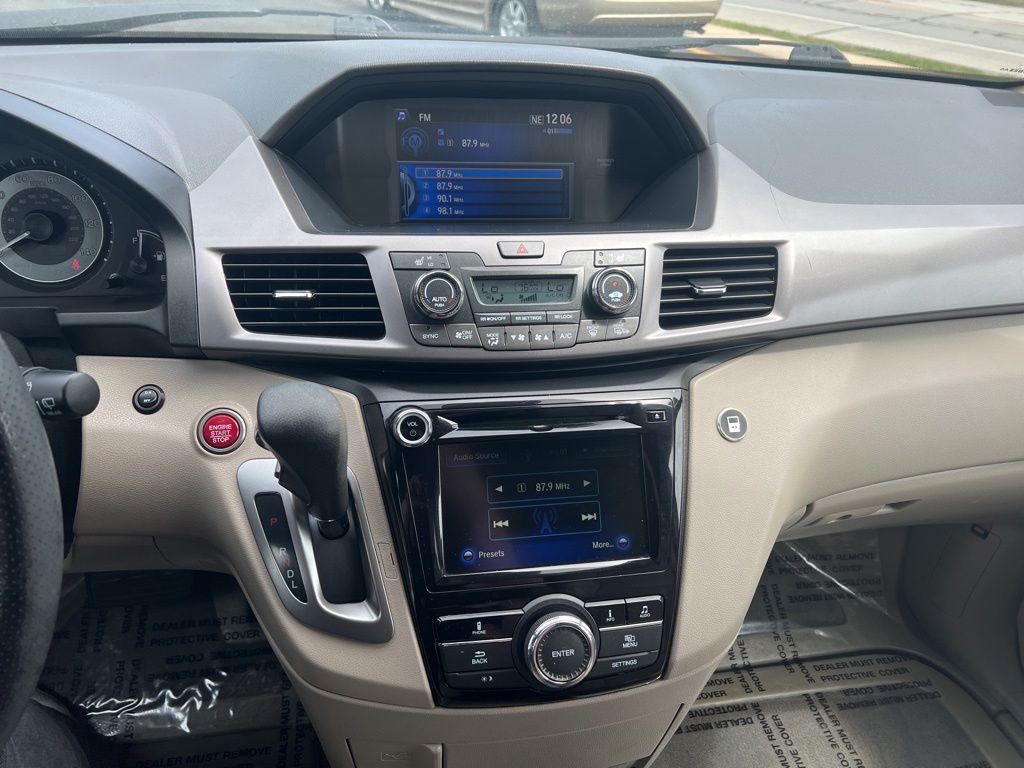 Used 2016  Honda EX-L image 15