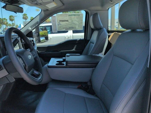 New 2026 Oxford White Ford F-550® XL image 13