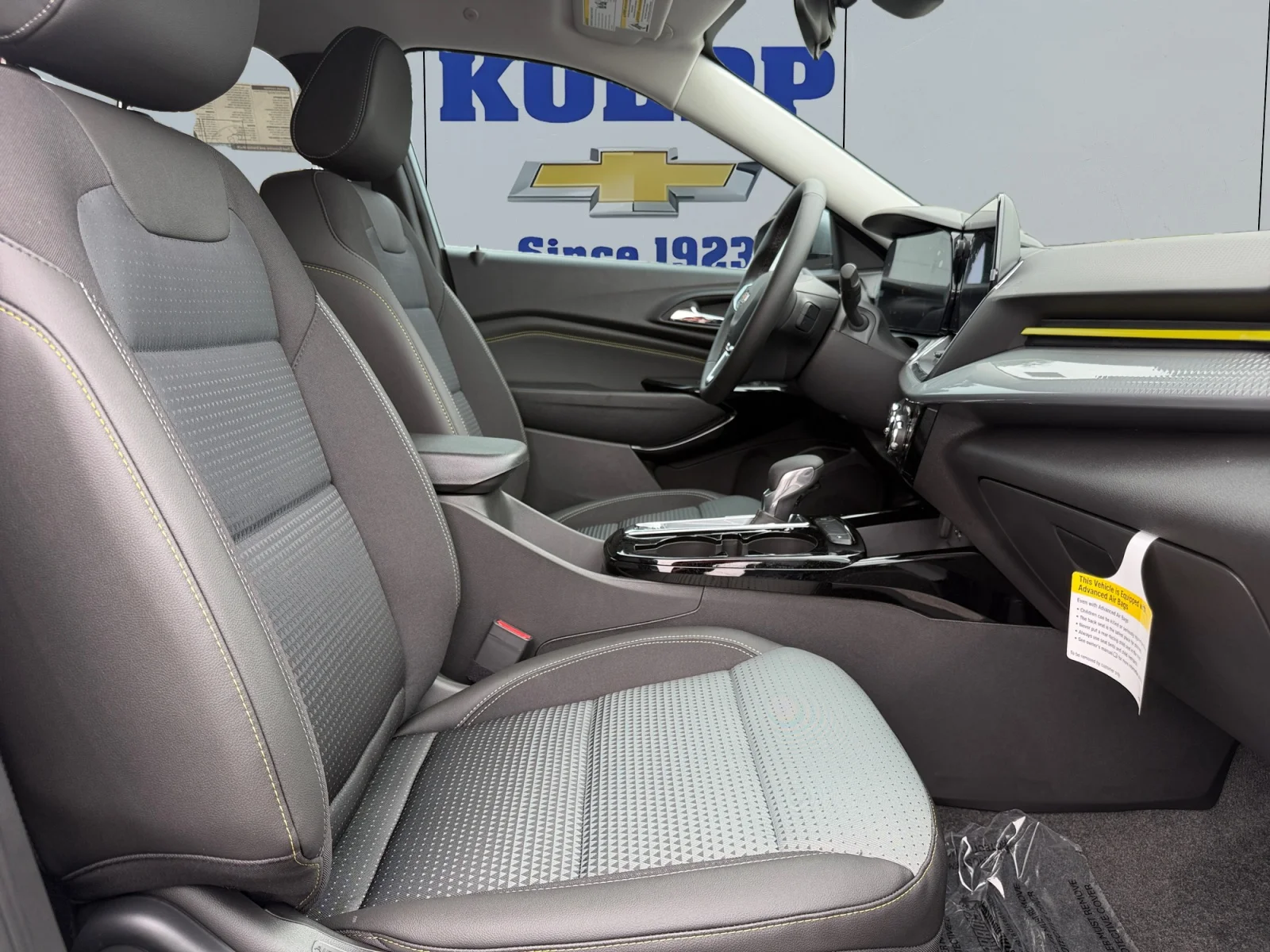 New 2026 Sterling Gray Metallic Chevrolet LT image 17