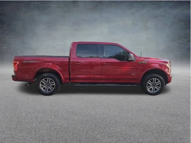 Used 2016 Red Ford XLT image 18