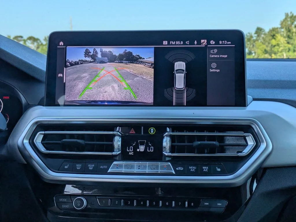 Used 2023 Blue BMW sDrive30i image 19