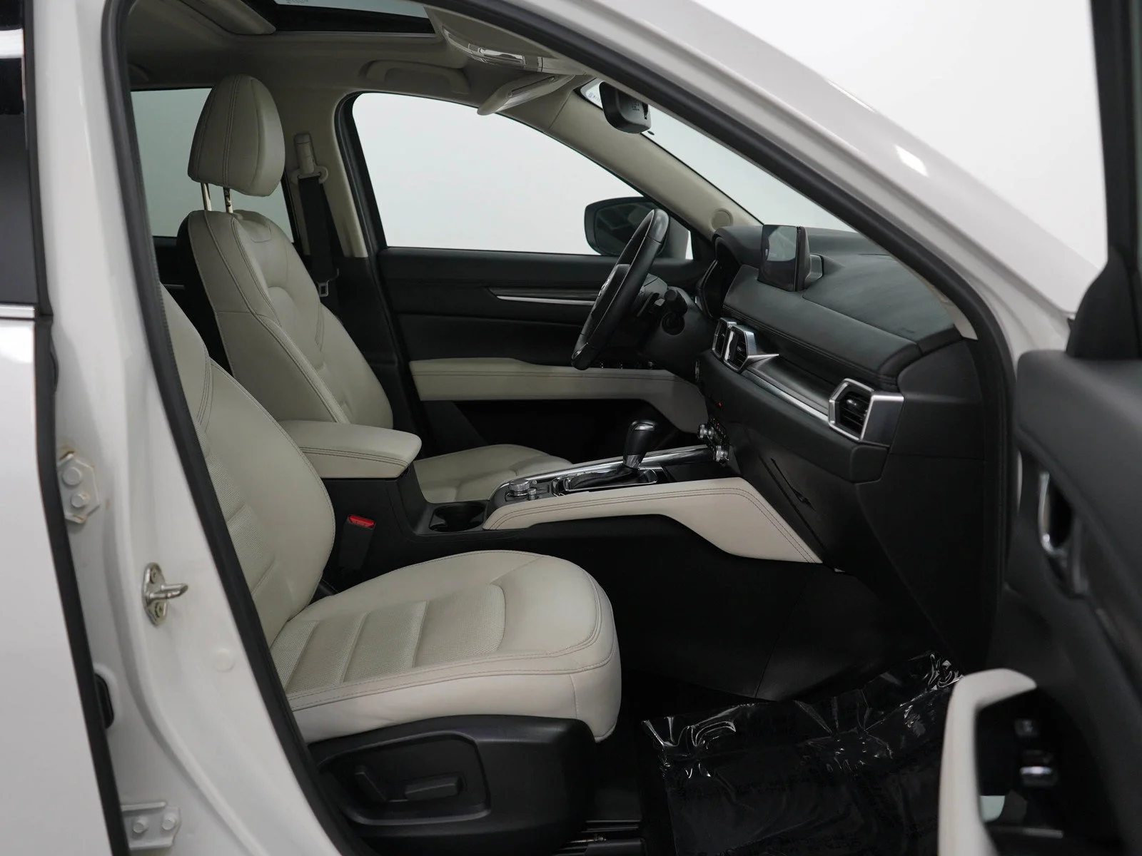 Used 2023 Rhodium White Metallic Mazda 2.5 S Premium Package image 11