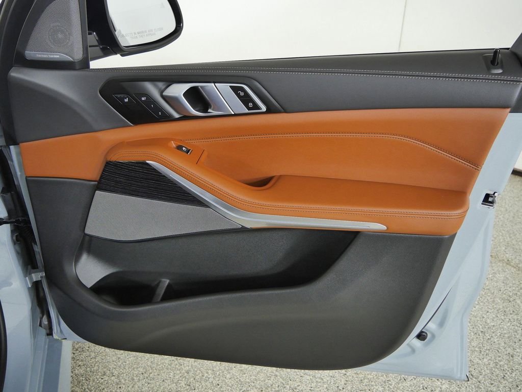 New 2026 Brooklyn Grey Metallic BMW xDrive40i image 19