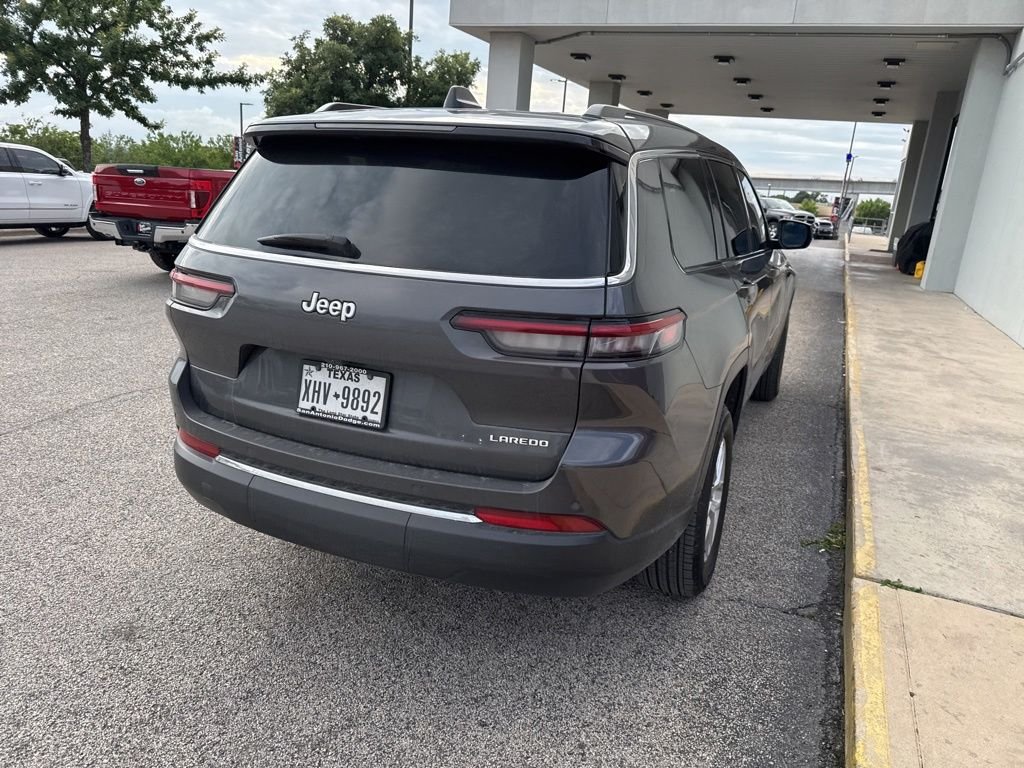 Certified Used 2025 Gray Jeep Laredo image 8