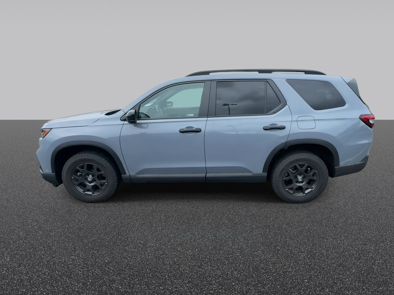 Used 2025 Gray Honda TrailSport image 5