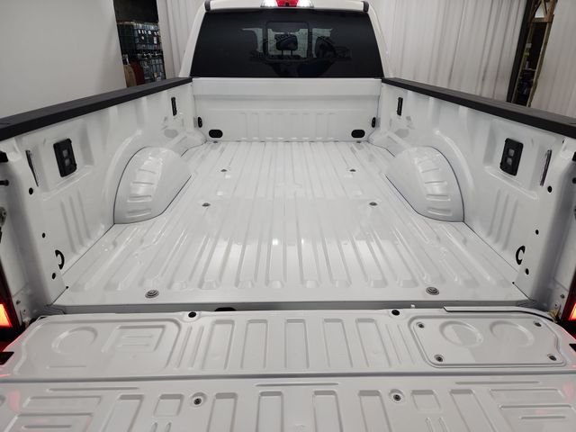 2026 Ford F-250 Super Duty Platinum - Photo 22