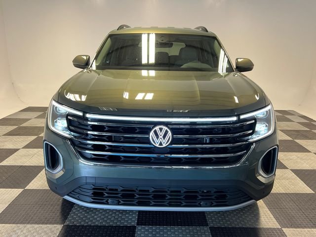 New 2026 Green Volkswagen 2.0T SE w/Technology image 2