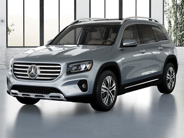 2026 Mercedes-Benz GLB GLB 250 4MATIC's photo