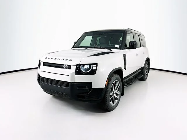 2026 Land Rover Defender 110 X-Dynamic SE P400's photo