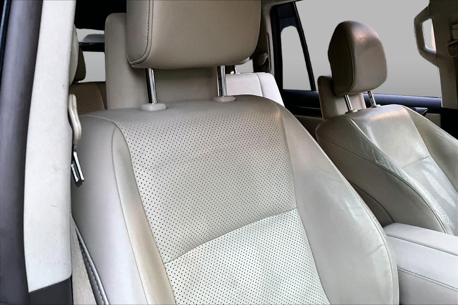Used 2014 Tungsten Pearl Lexus Luxury image 8