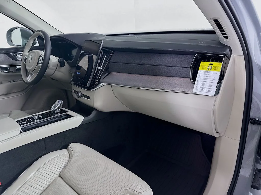 New 2026 Gray Metallic Volvo T8 Ultra image 25