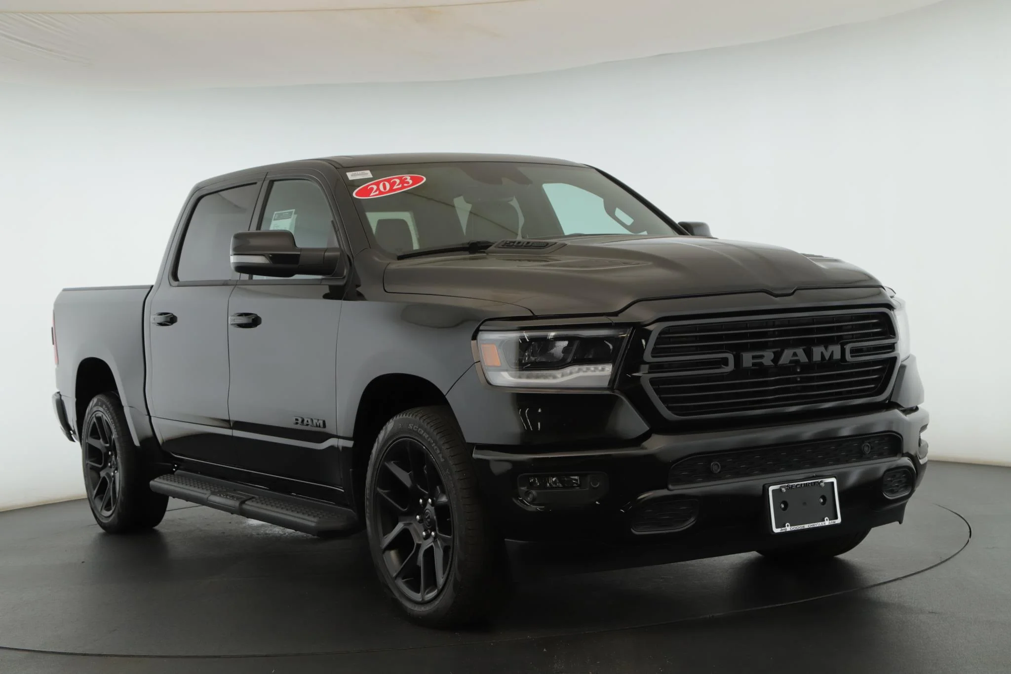 2023 RAM 1500 Laramie 4x4 Crew Cab 5'7's photo