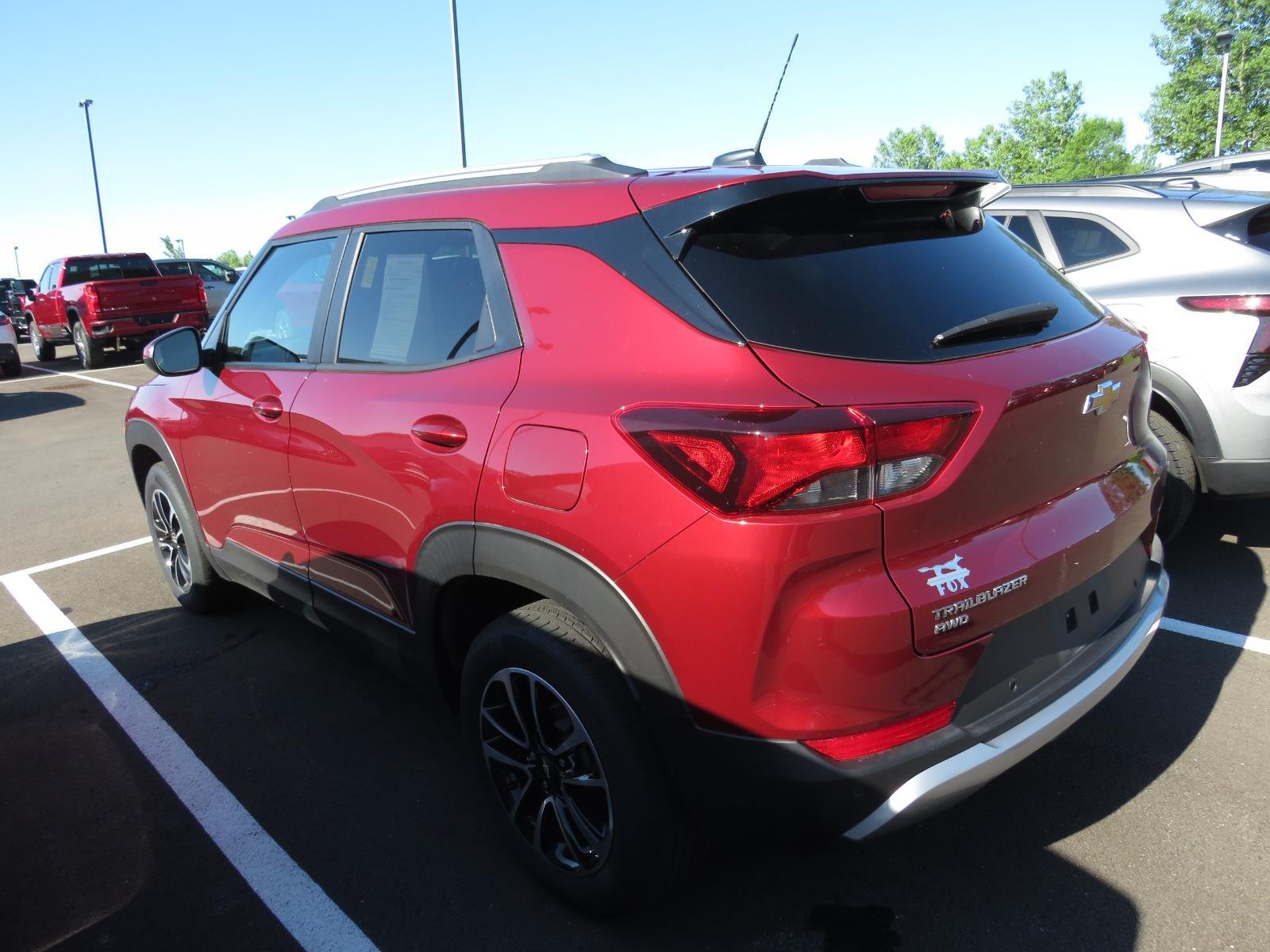 Used 2024 Crimson Metallic Chevrolet LT image 9