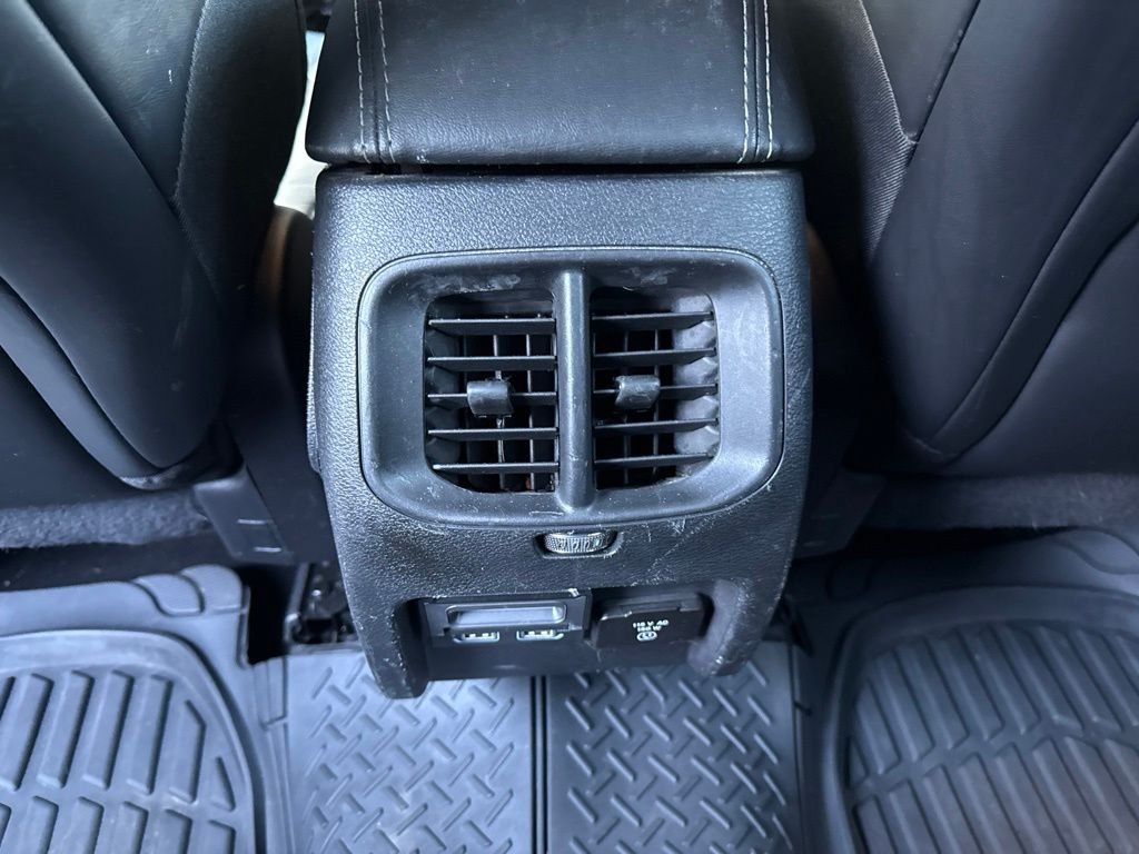 Used 2019 Gray Jeep Limited image 20