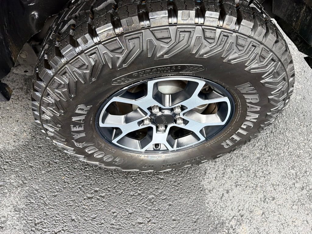 Used 2021 Black Jeep Unlimited Rubicon image 11