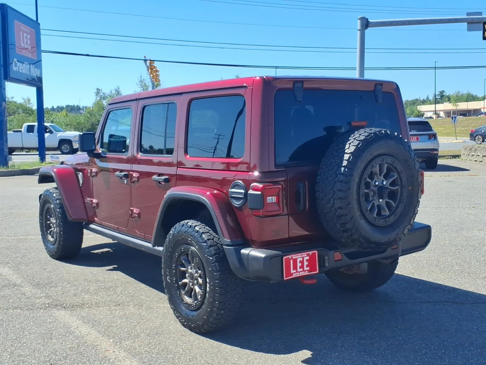 Used 2021 Snazzberry Pearlcoat Jeep Unlimited Rubicon image 7
