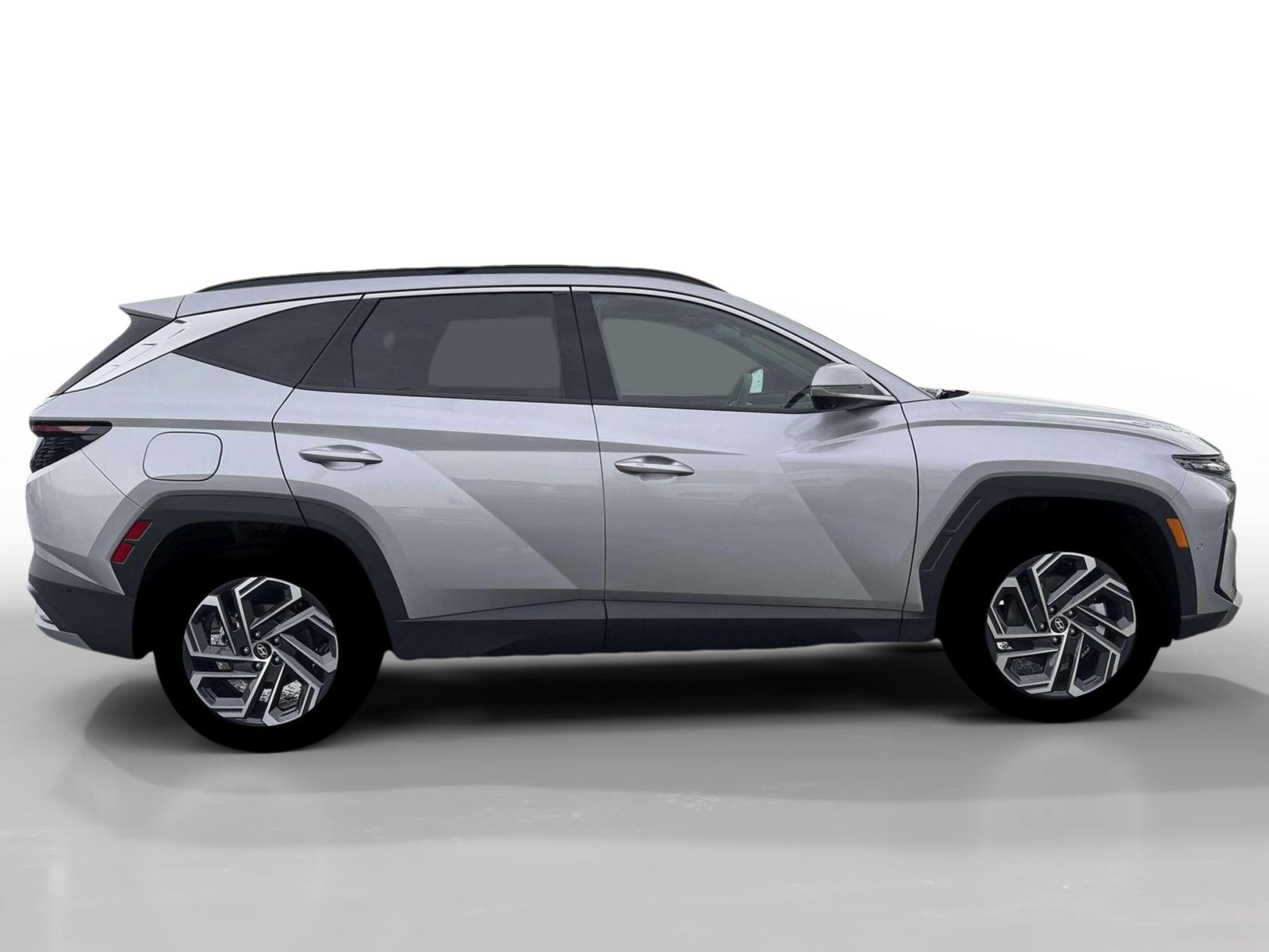 New 2026 Shimmering Silver Hyundai Limited image 9
