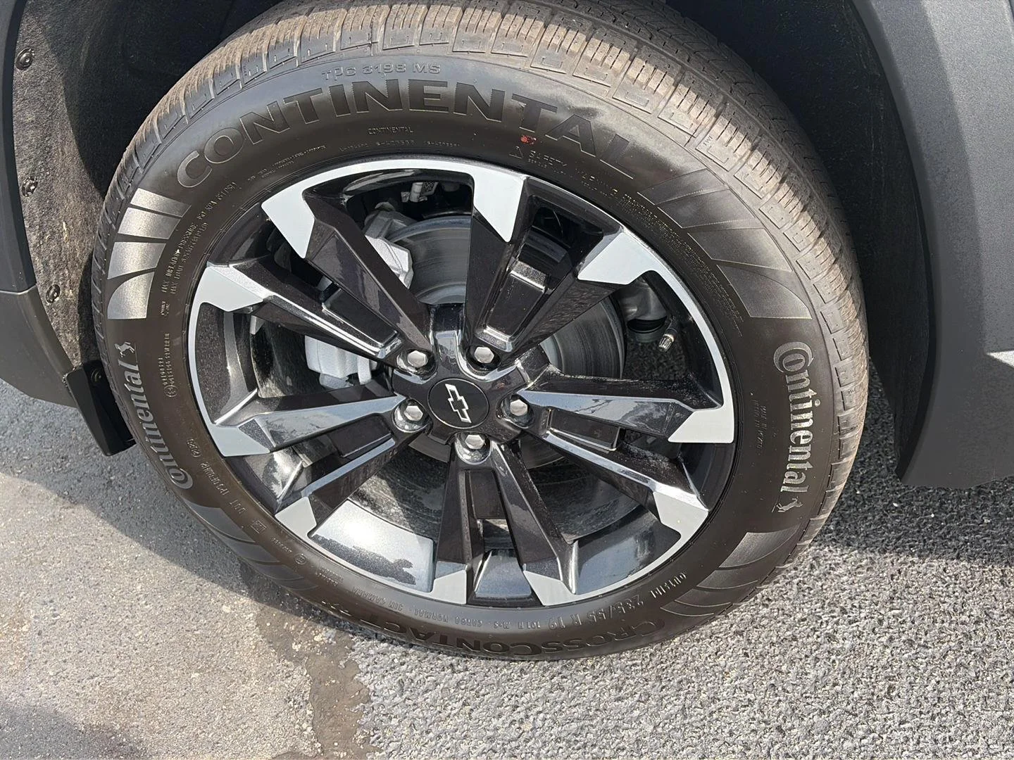 2027 Chevrolet Equinox RS - Photo 35