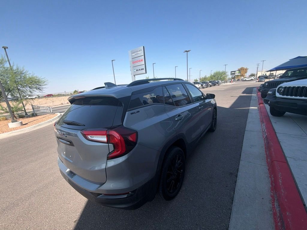 Used 2023 Silver GMC SLE image 11