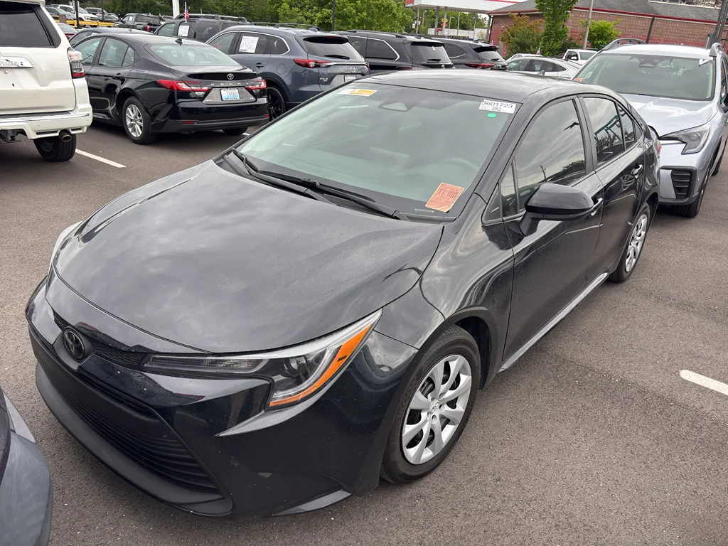 Used 2024 Midnight Black Metallic Toyota LE image 27