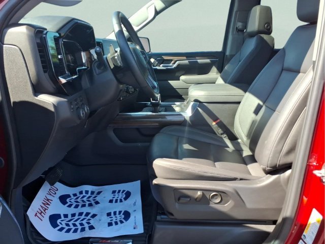 Used 2025 Radiant Red Tintcoat Chevrolet LT Trail Boss image 17