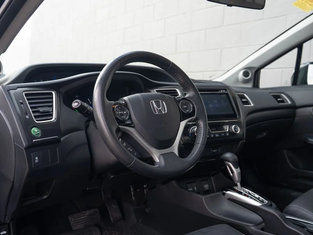 Used 2014  Honda EX-L image 4