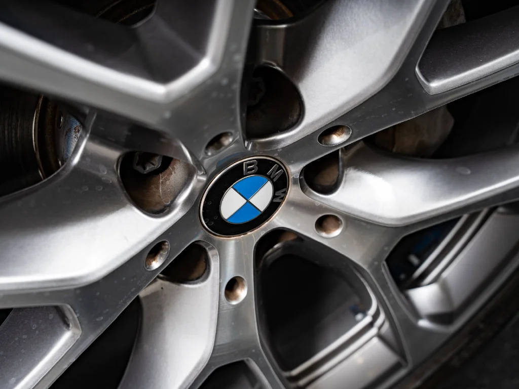 Used 2024 Skyscraper Gray Metallic BMW xDrive40i image 8