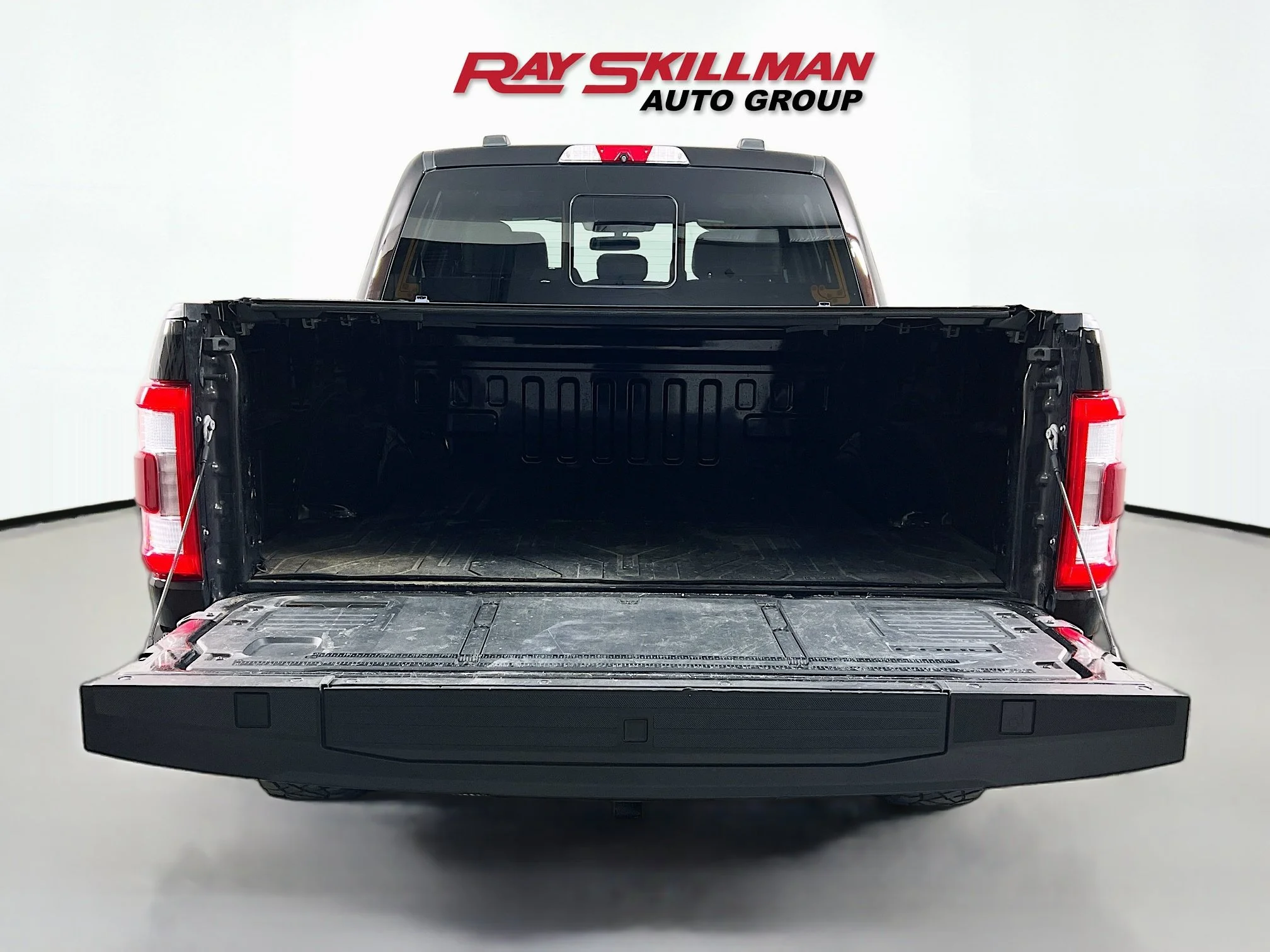 Used 2021 Kodiak Brown Metallic Ford LARIAT image 28