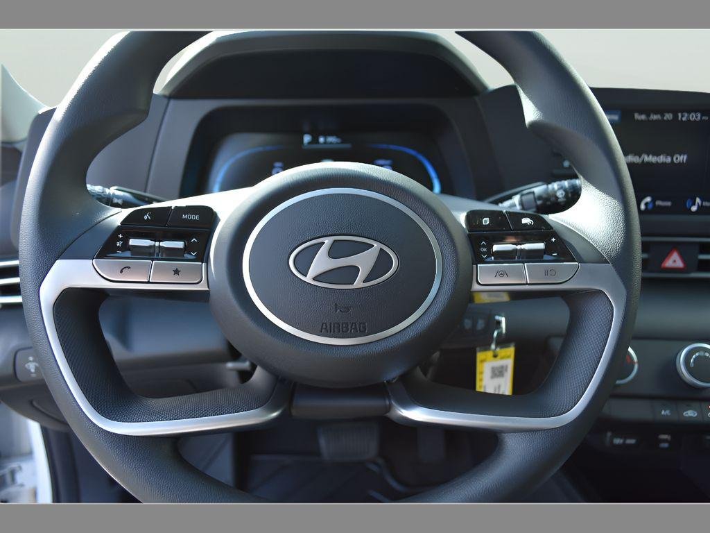 New 2026 Serenity White Hyundai SE image 18