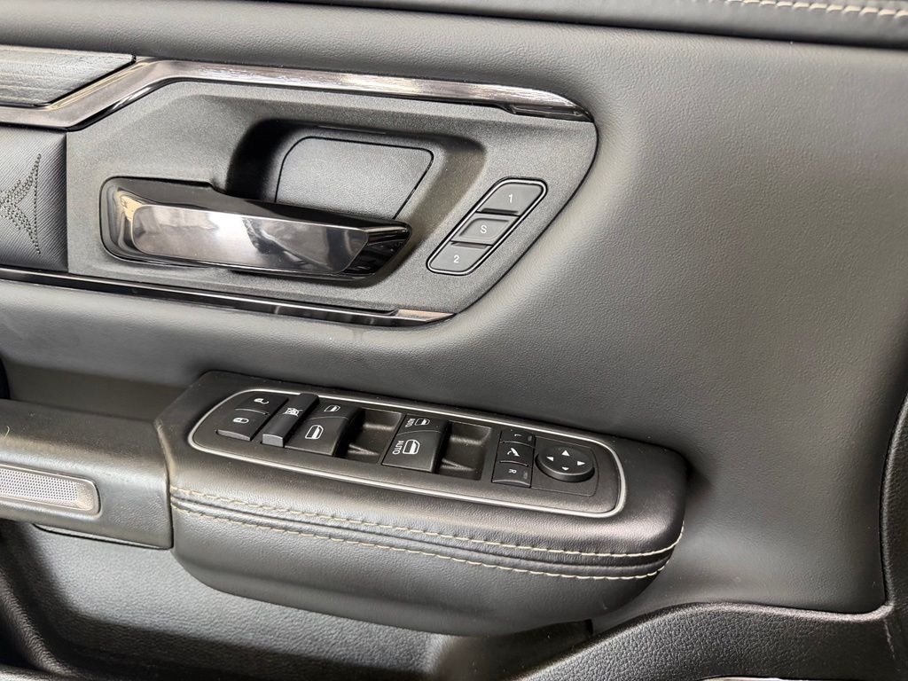 2022 RAM Ram 1500 Pickup Limited - Photo 17