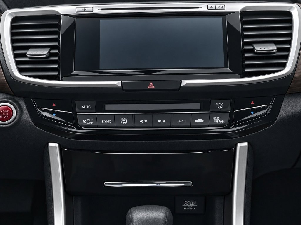 Used 2017  Honda EX image 25