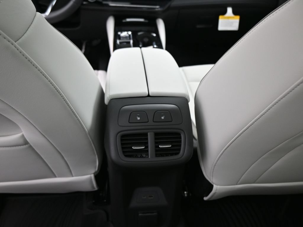 2026 Buick Envision Avenir - Photo 23