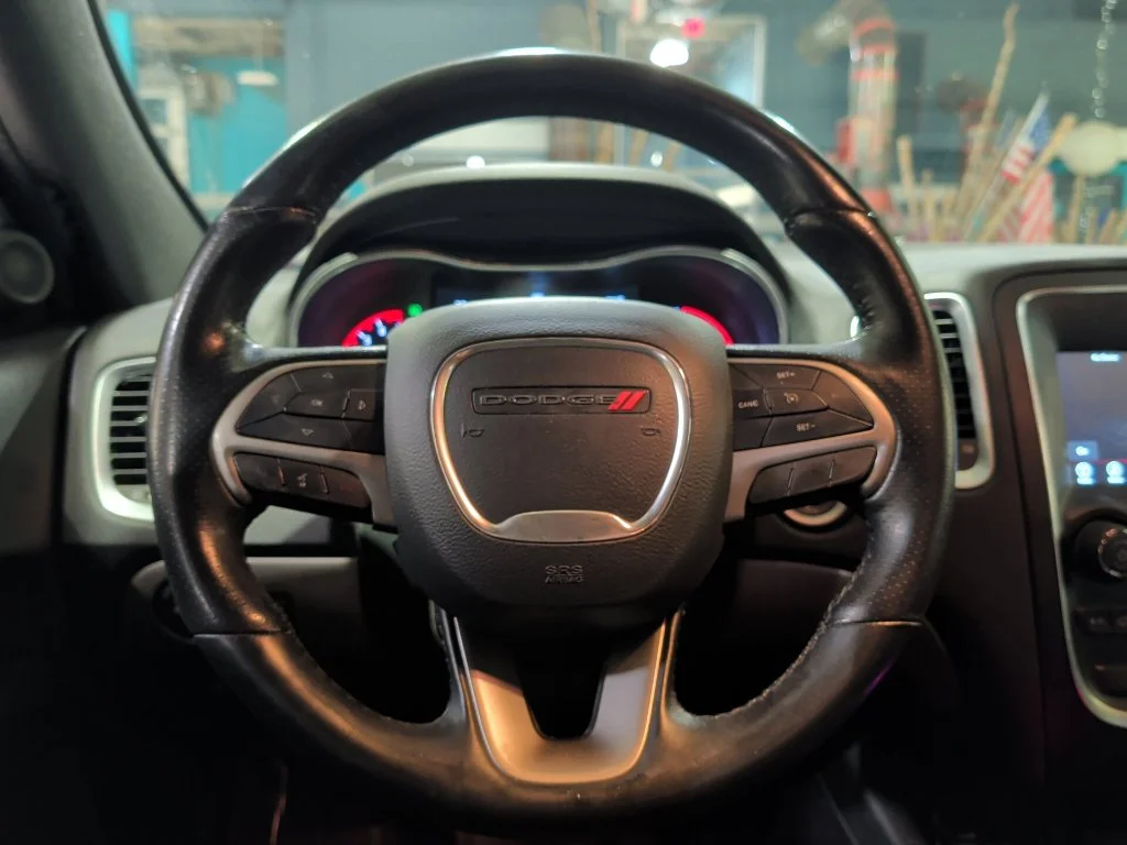 Used 2020 Gray Dodge SXT Plus image 2