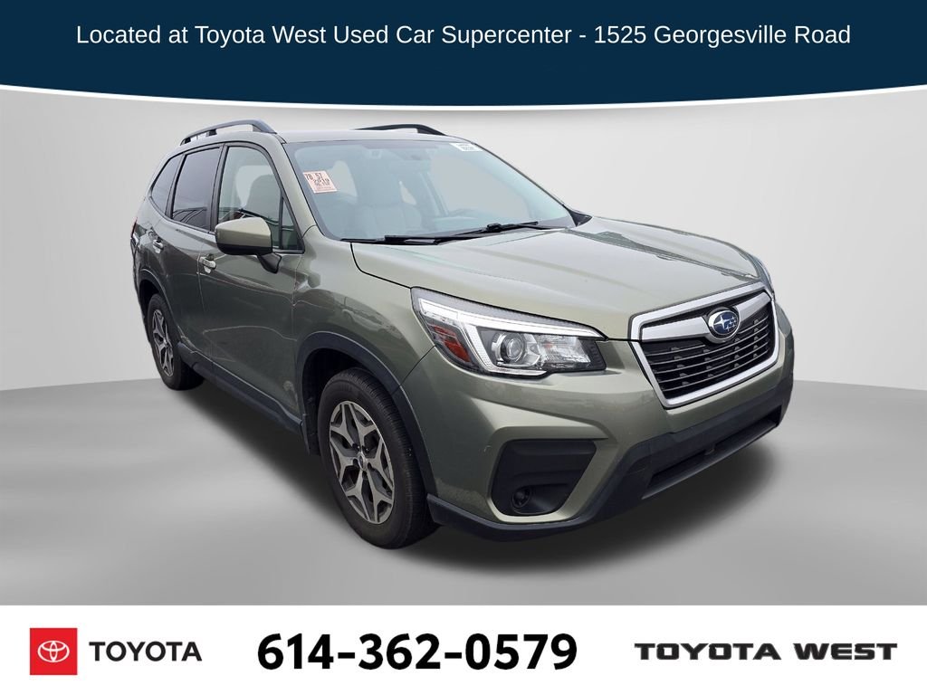 Used 2019 Green Subaru Premium image 1