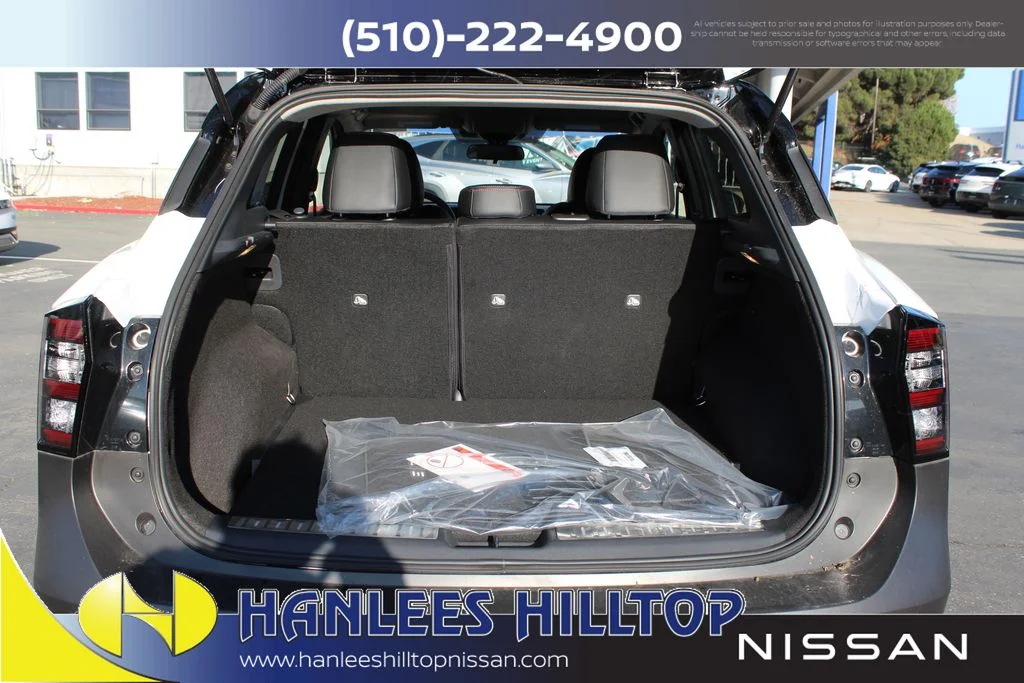 2025 Nissan Kicks SR - Photo 10