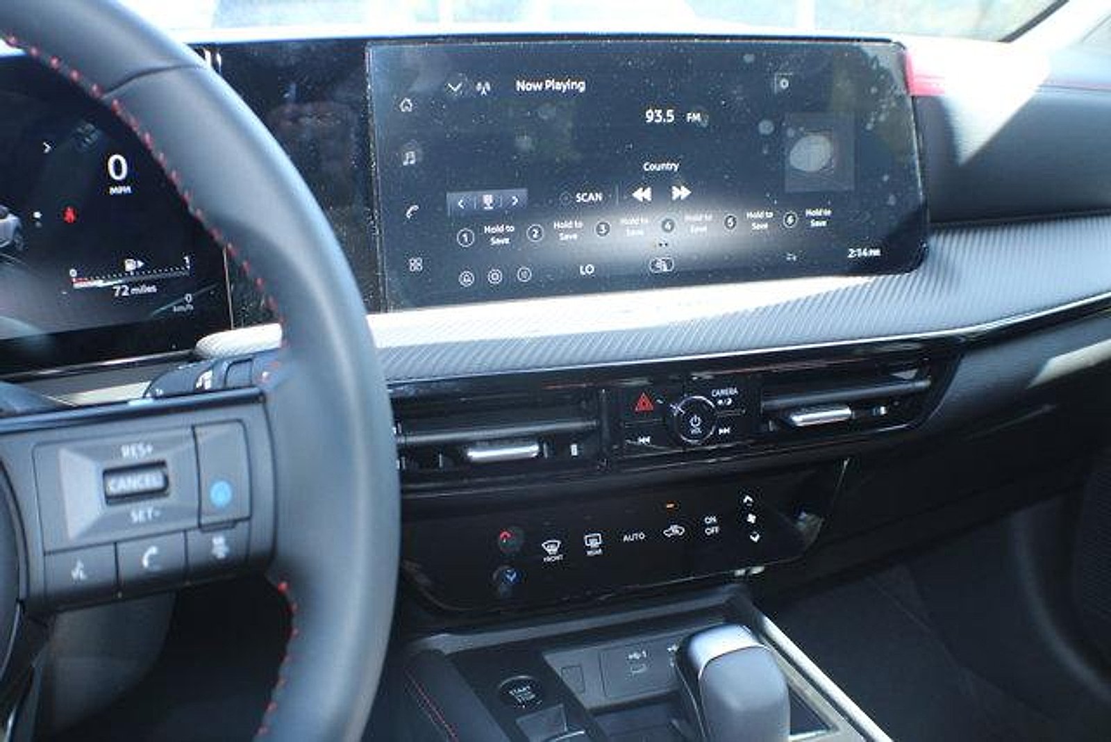 2026 Nissan KICKS SR - Photo 8