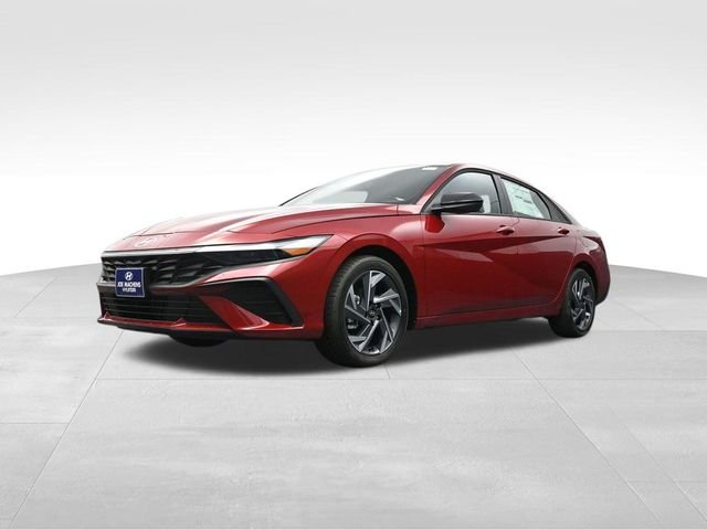 Certified Used 2025 Red Hyundai SEL Sport image 32
