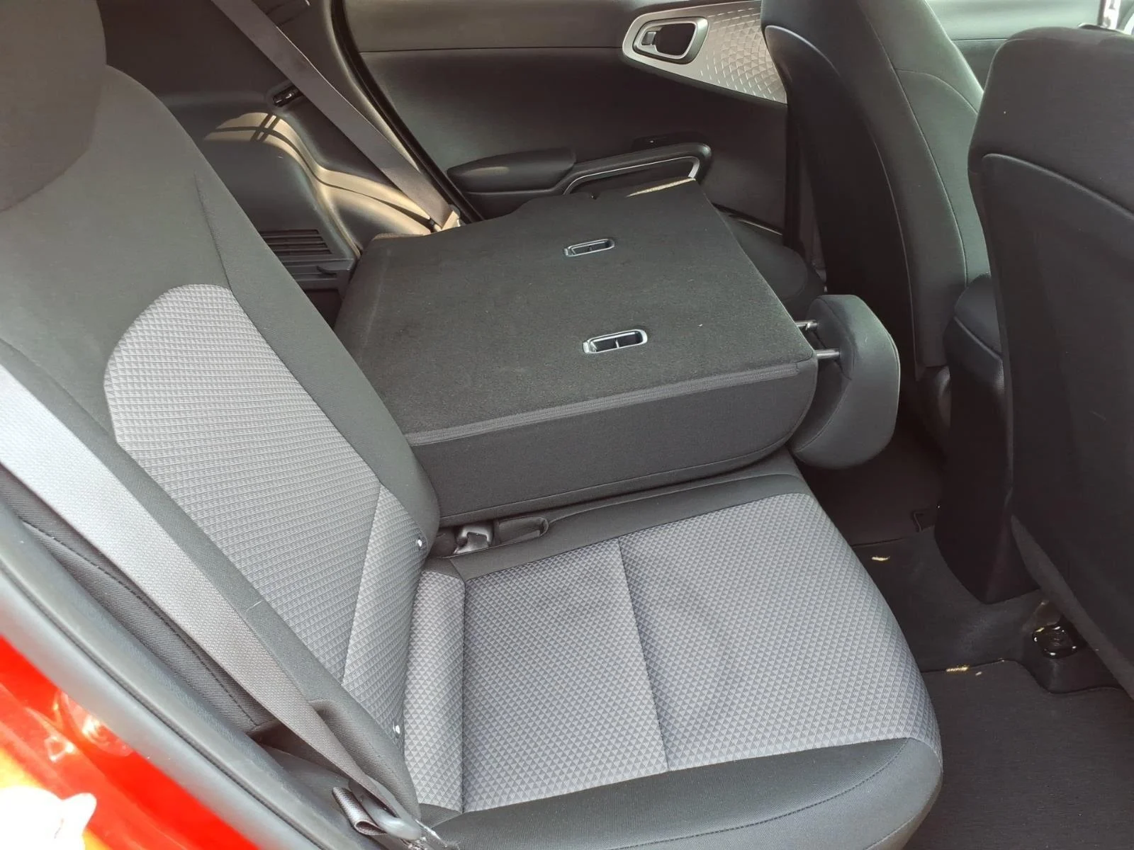 Used 2024 Mars Orange Kia LX image 21