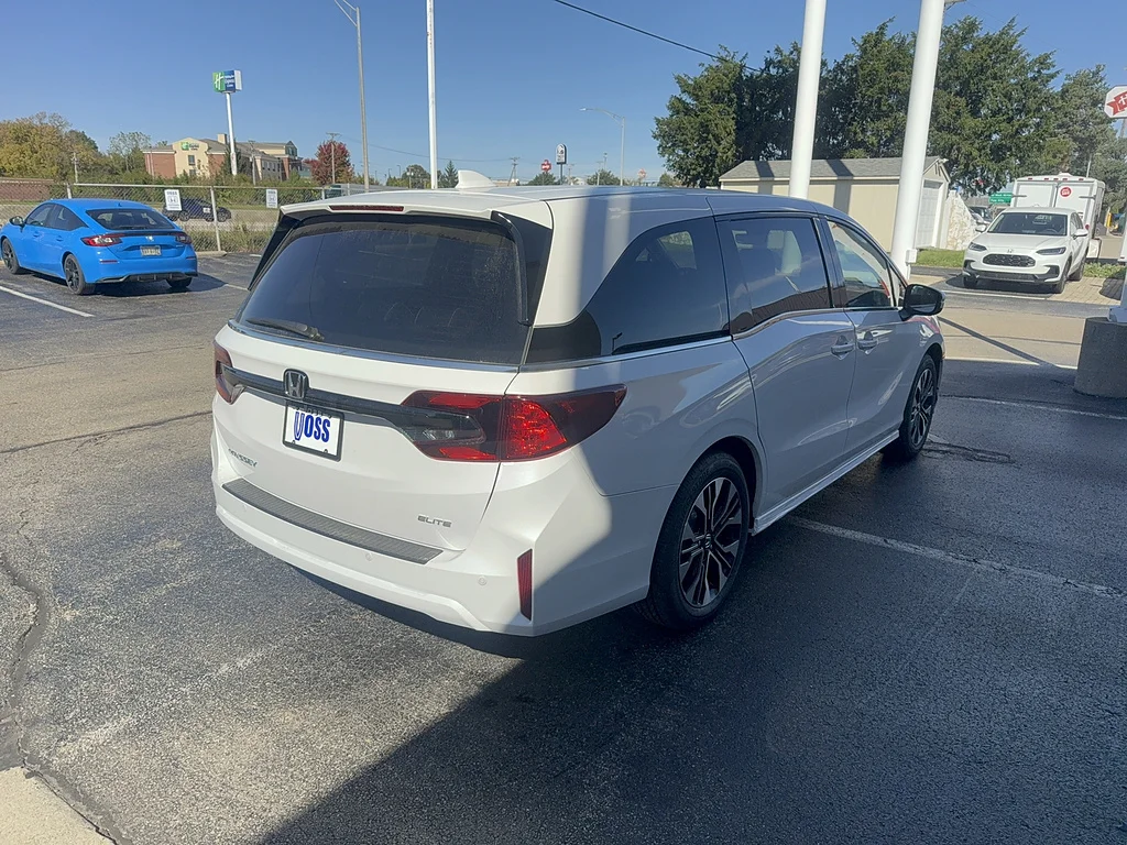 2027 Honda Odyssey Elite, photo 5 of 12