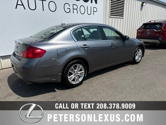 Used 2010 Gray INFINITI Premium image 4